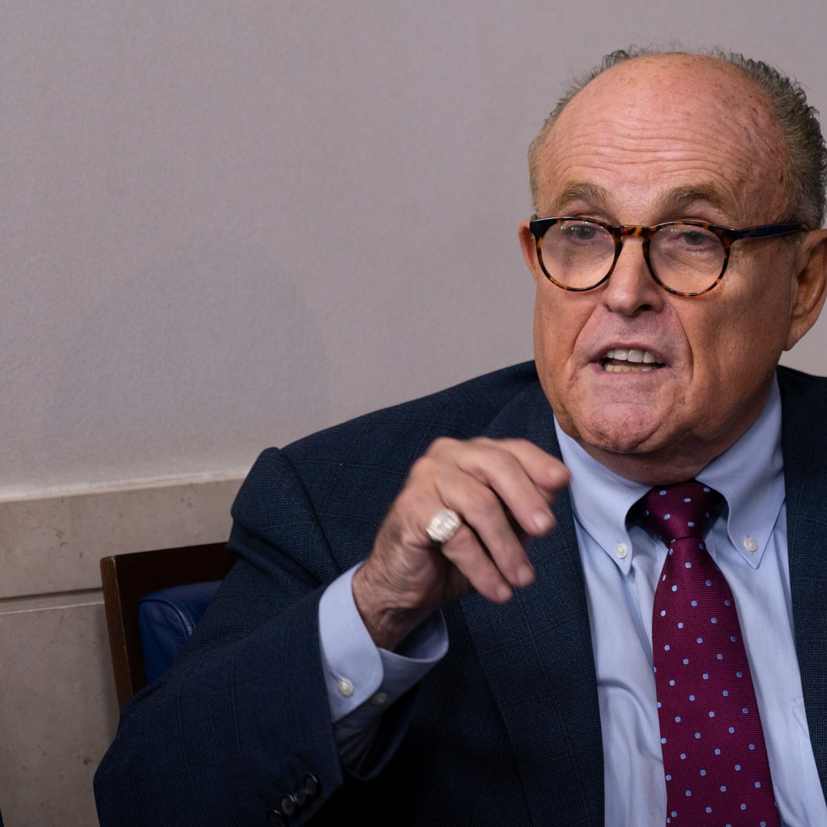 Rudy Giuliani acknowledged he can't really be Trump's prosecution legal advisor since he's an observer for the situation